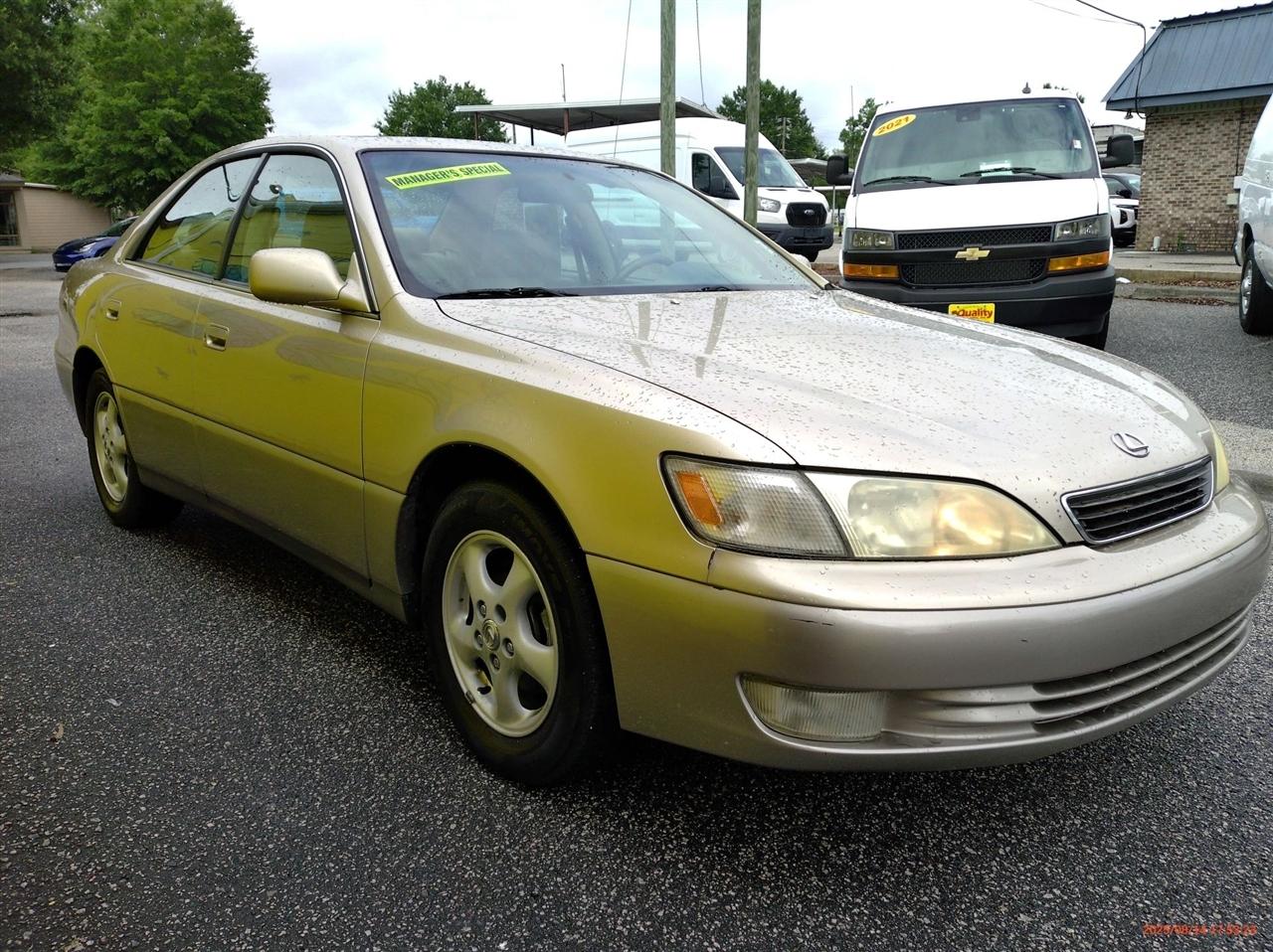 Lexus ES 300 Luxury Sport Sdn 4dr Sdn 1999