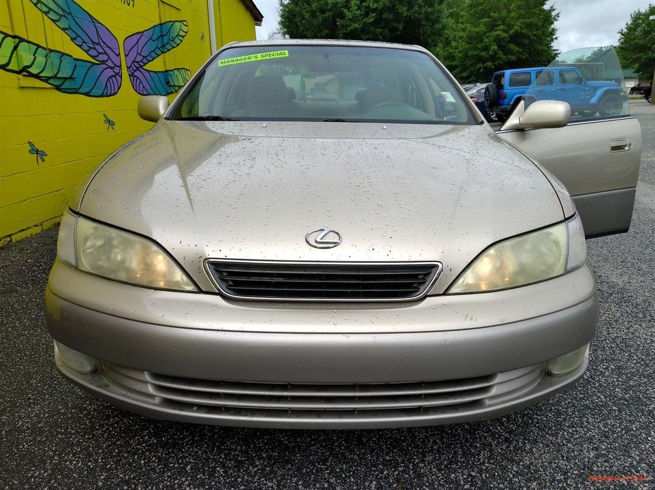 Lexus ES 300 Luxury Sport Sdn 4dr Sdn 1999