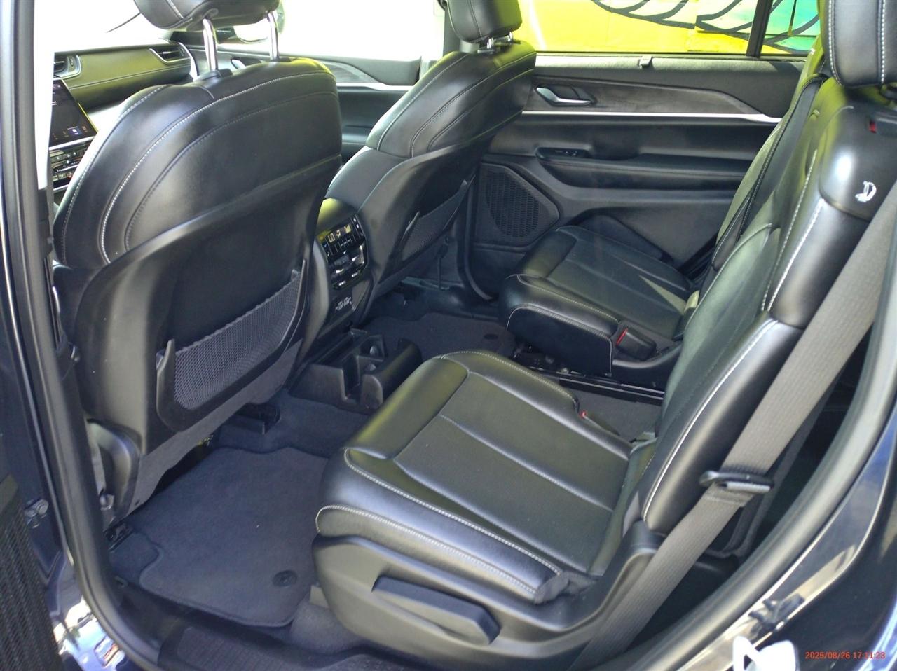 Jeep Grand Cherokee L Limited 4x4 2023