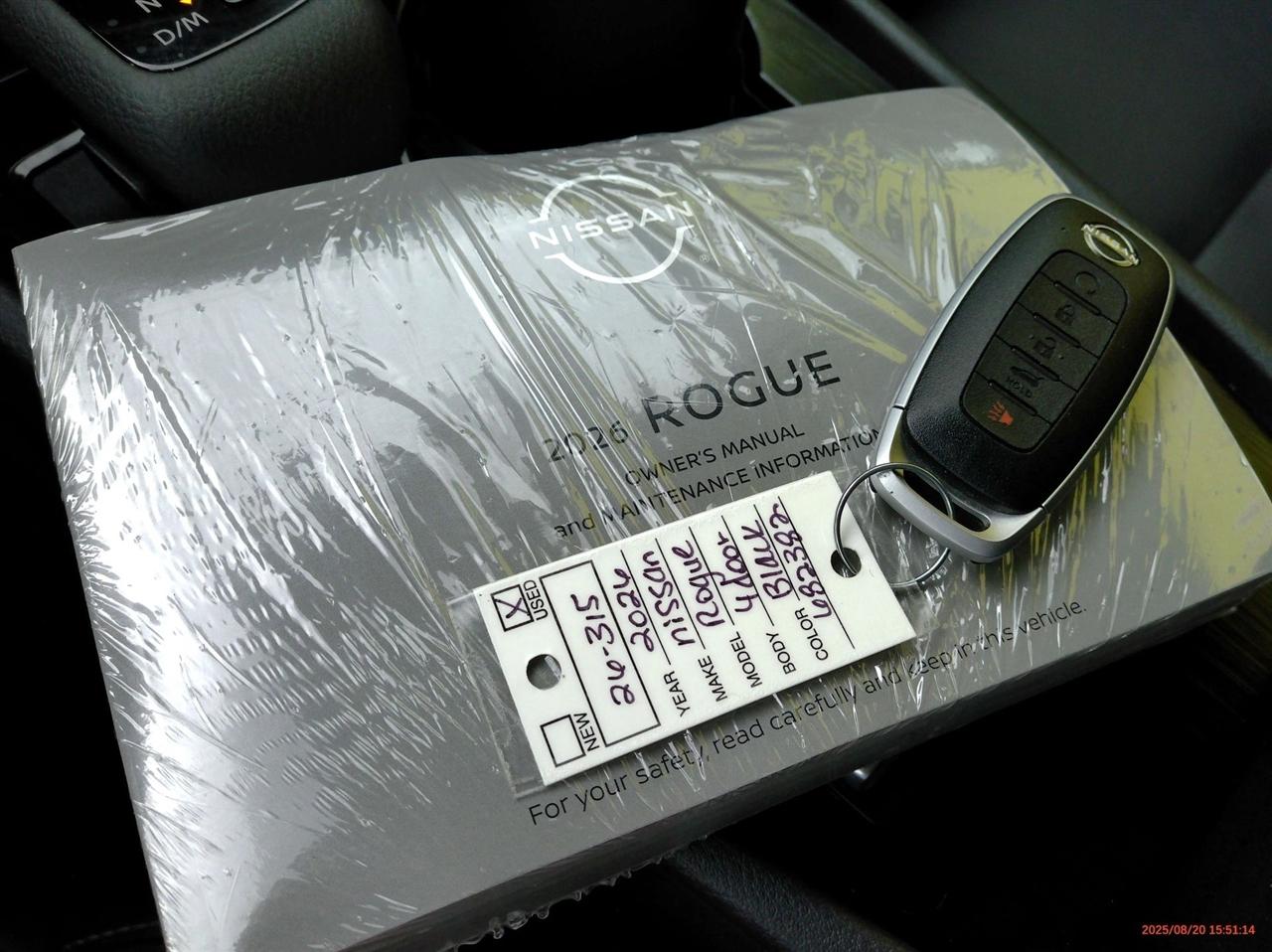 Nissan Rogue FWD SL *Ltd Avail* 2026
