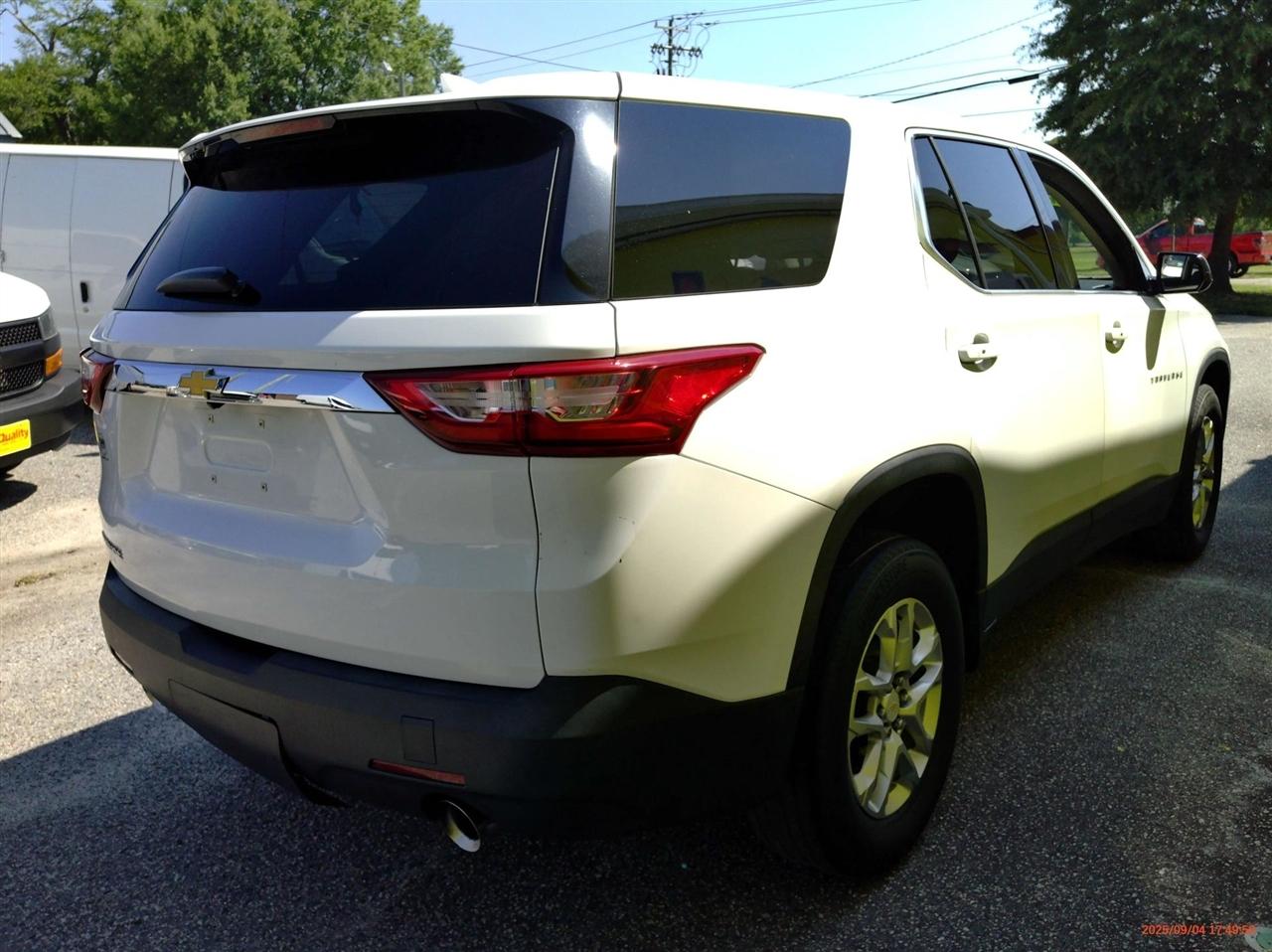 Chevrolet Traverse FWD 4dr LS w/1LS 2019