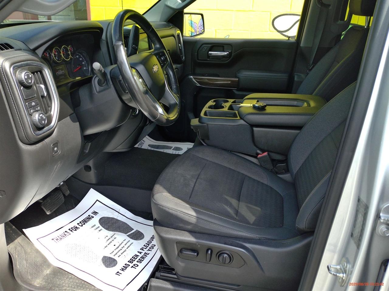 Chevrolet Silverado 1500 2WD Crew Cab 147" LT 2019