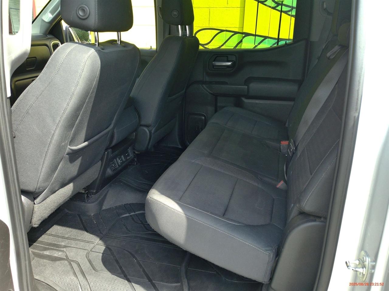 Chevrolet Silverado 1500 2WD Crew Cab 147" LT 2019