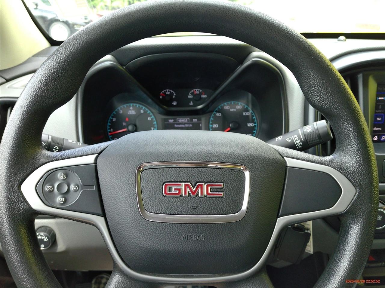 GMC Canyon 2WD Crew Cab 128" Elevation Standard 2021