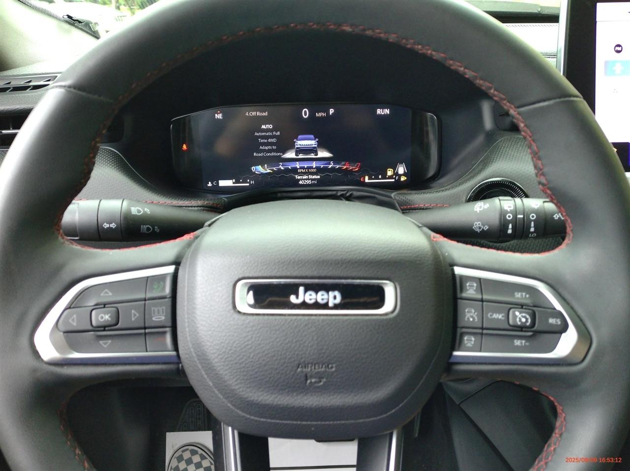 Jeep Compass Trailhawk 4x4 2025
