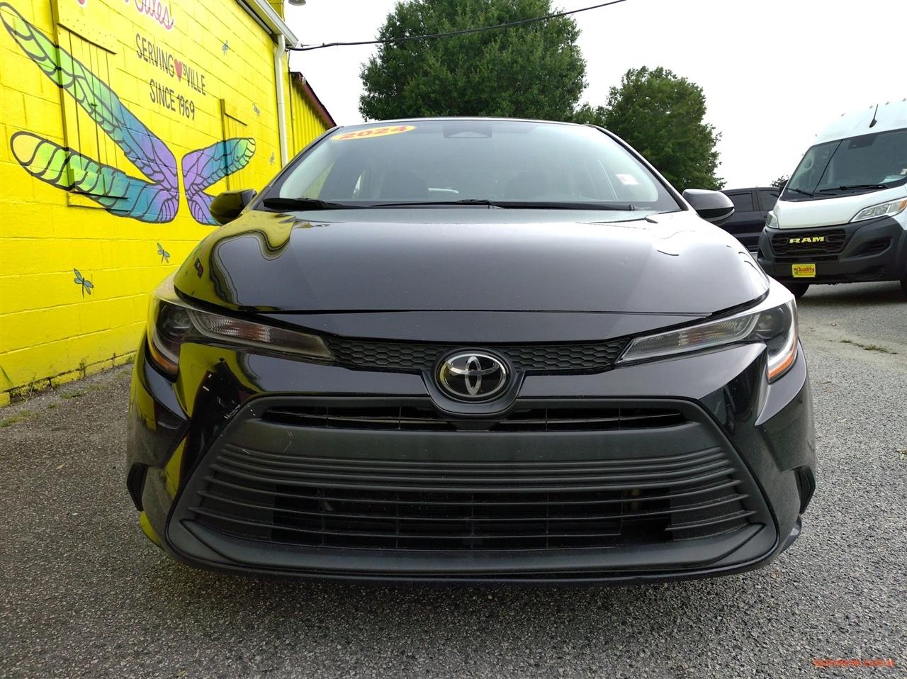 Toyota Corolla LE CVT (Natl) 2024