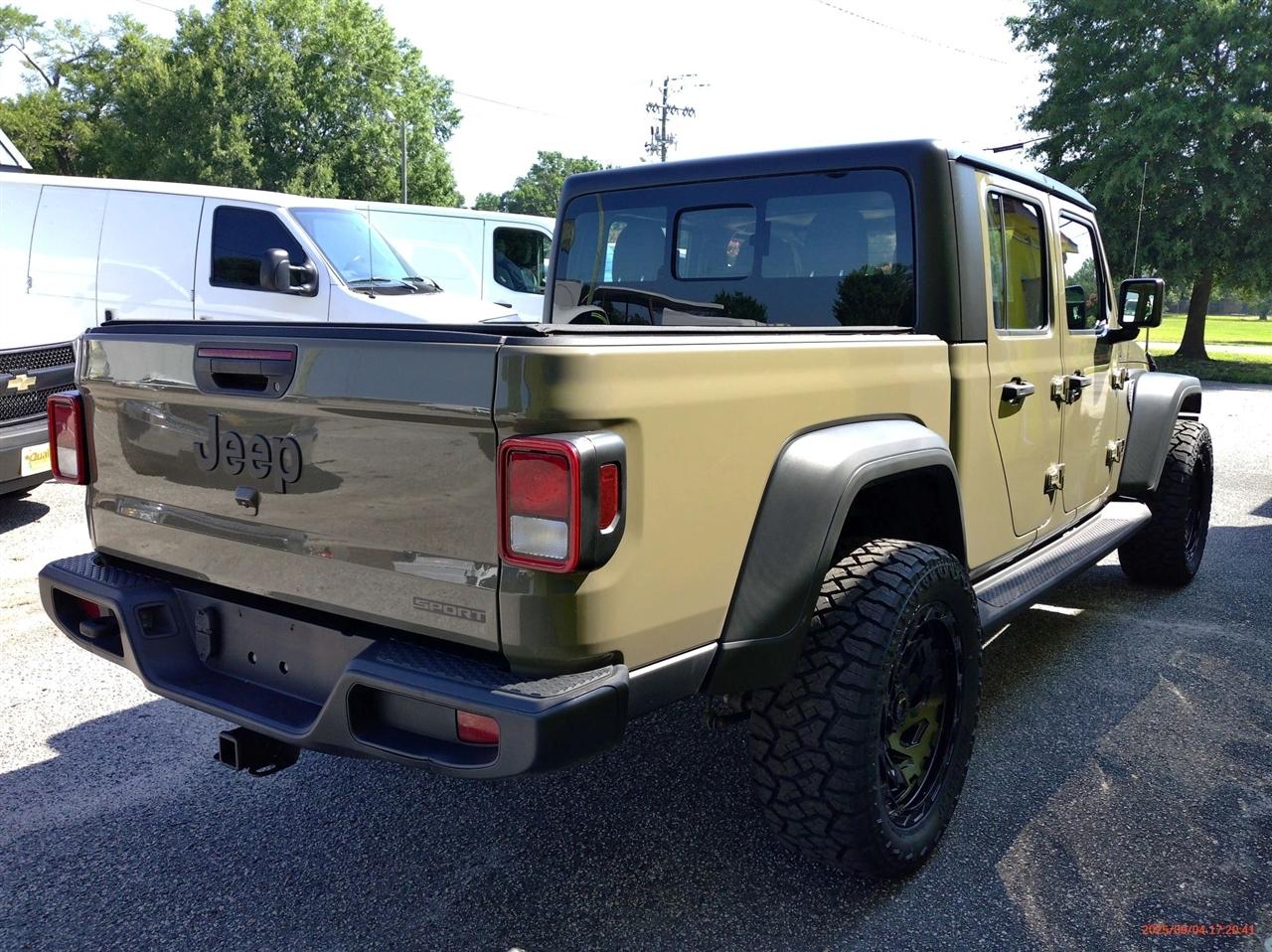 Jeep Gladiator Sport 4x4 2020