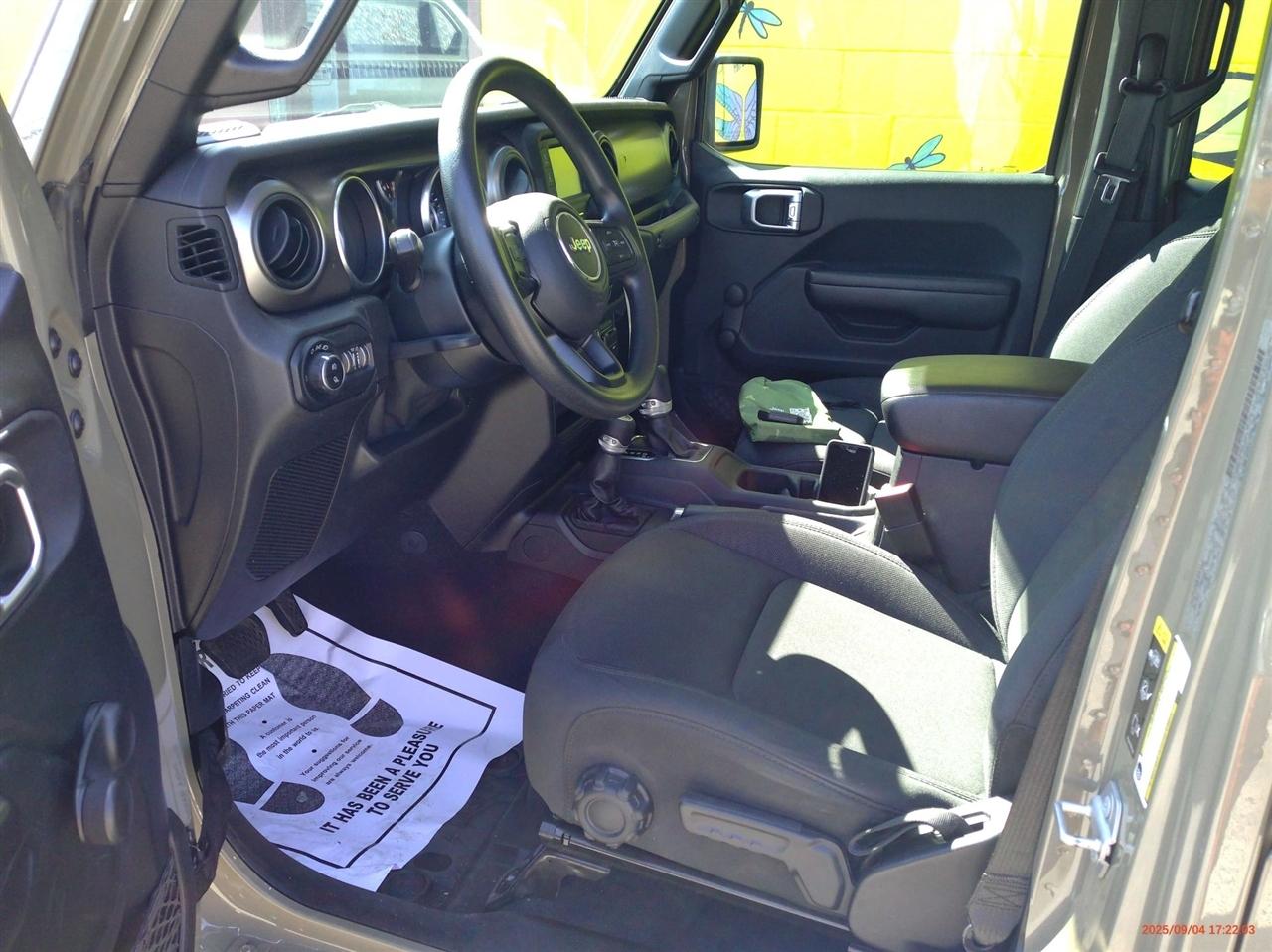 Jeep Gladiator Sport 4x4 2020