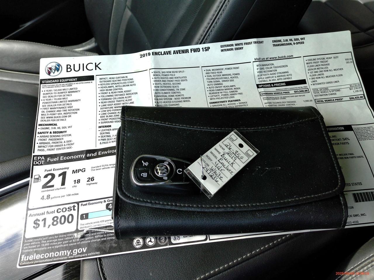 Buick Enclave FWD 4dr Avenir 2019