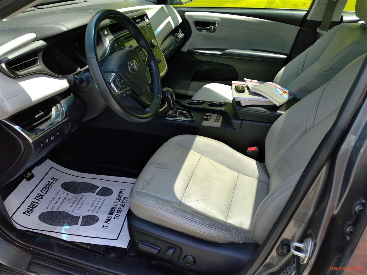 Toyota Avalon XLE Premium (Natl) 2018