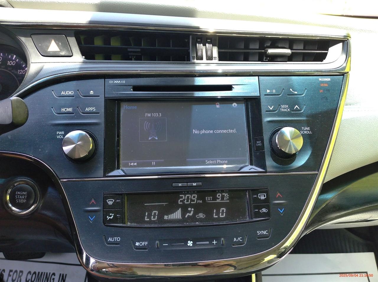 Toyota Avalon XLE Premium (Natl) 2018