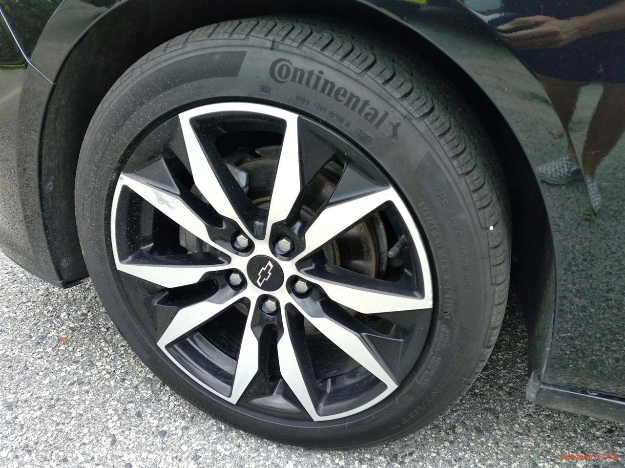 Chevrolet Malibu 4dr Sdn RS 2024