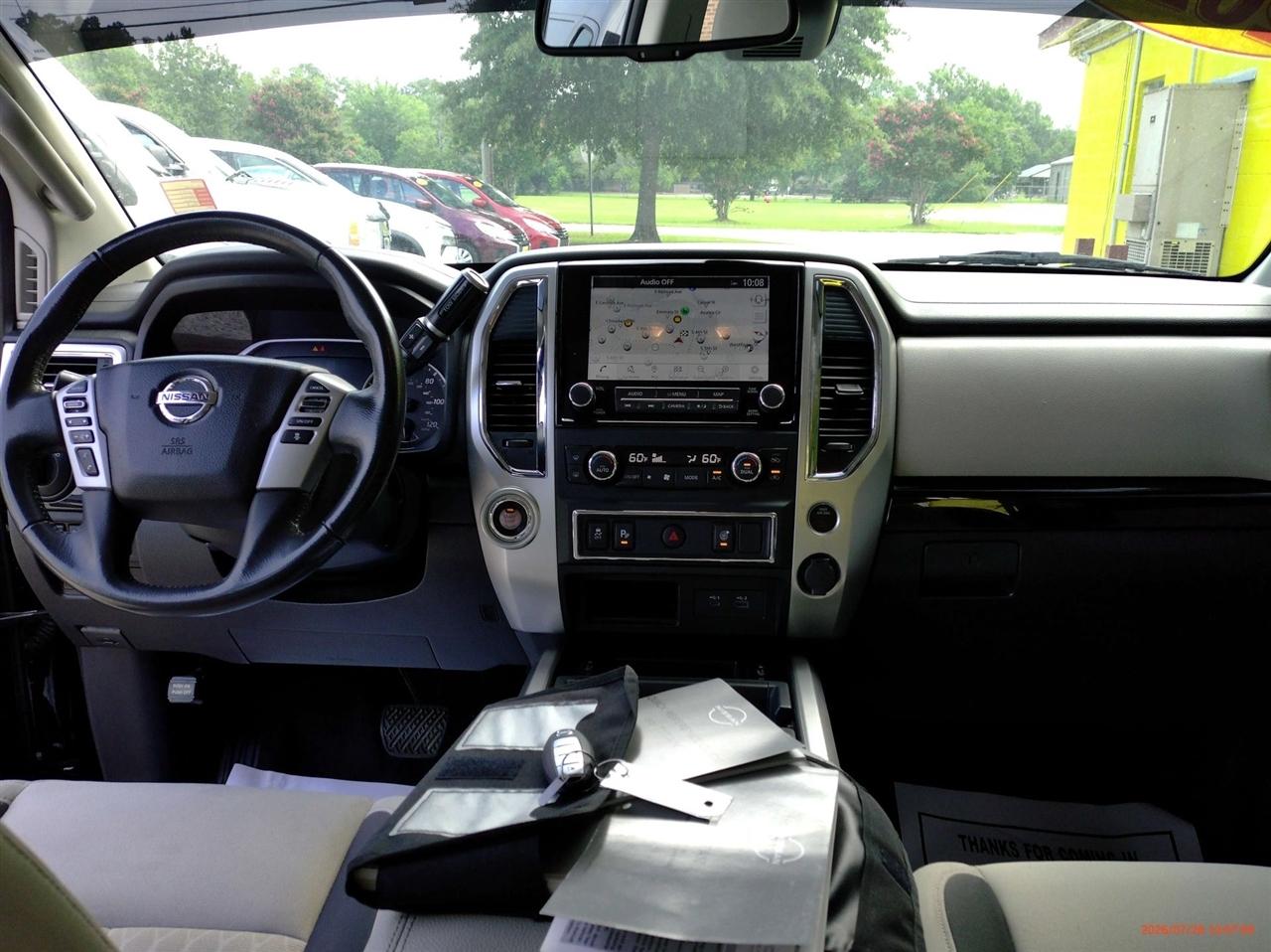 Nissan Titan 4x2 Crew Cab SV 2021