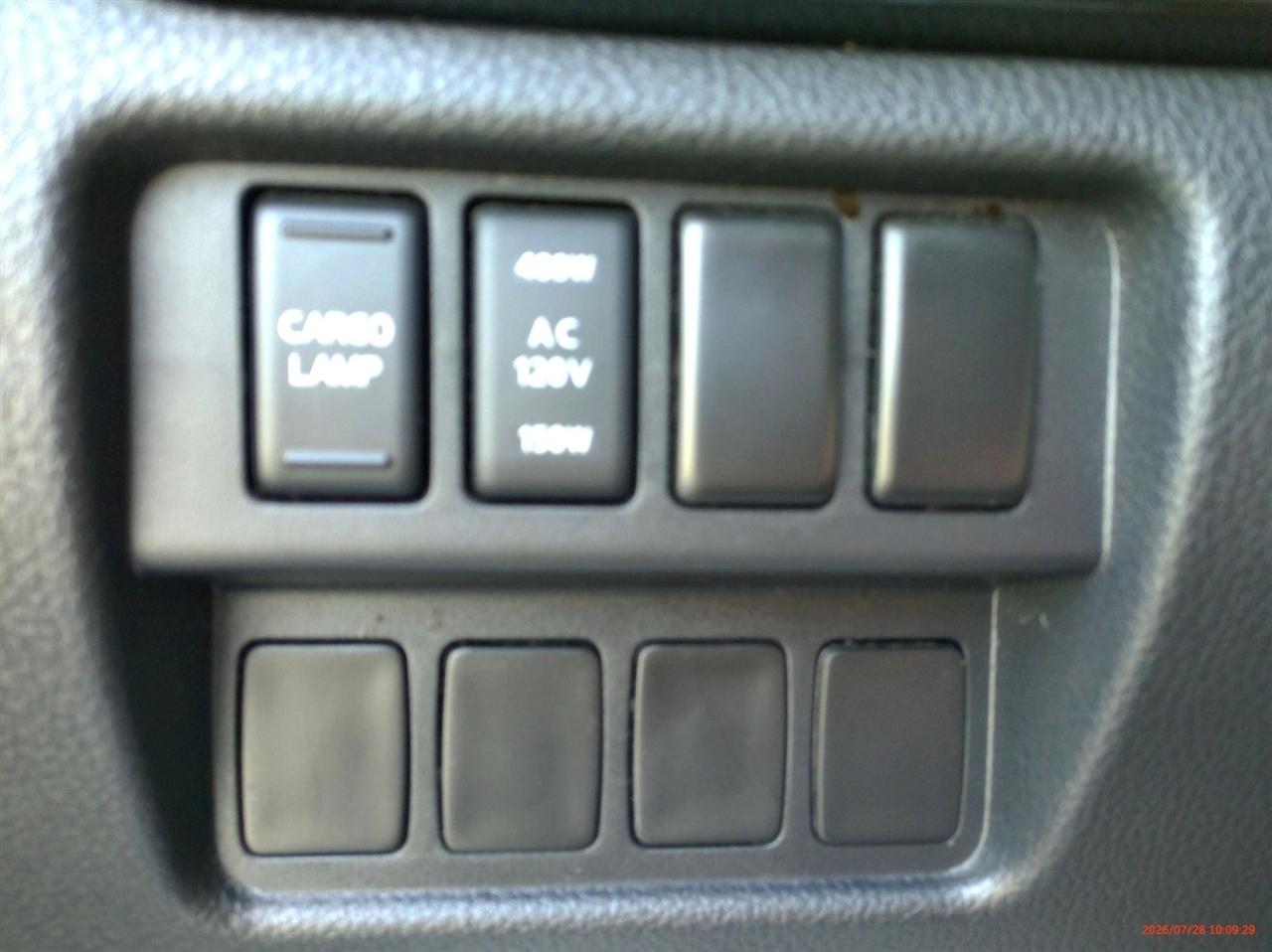 Nissan Titan 4x2 Crew Cab SV 2021