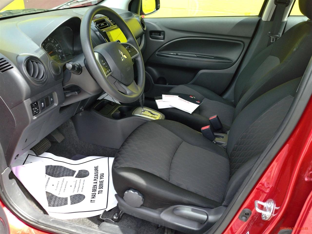 Mitsubishi Mirage ES CVT 2024