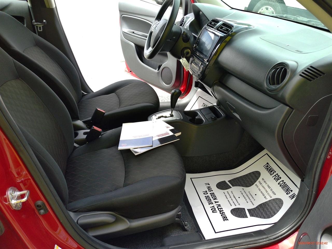 Mitsubishi Mirage ES CVT 2024