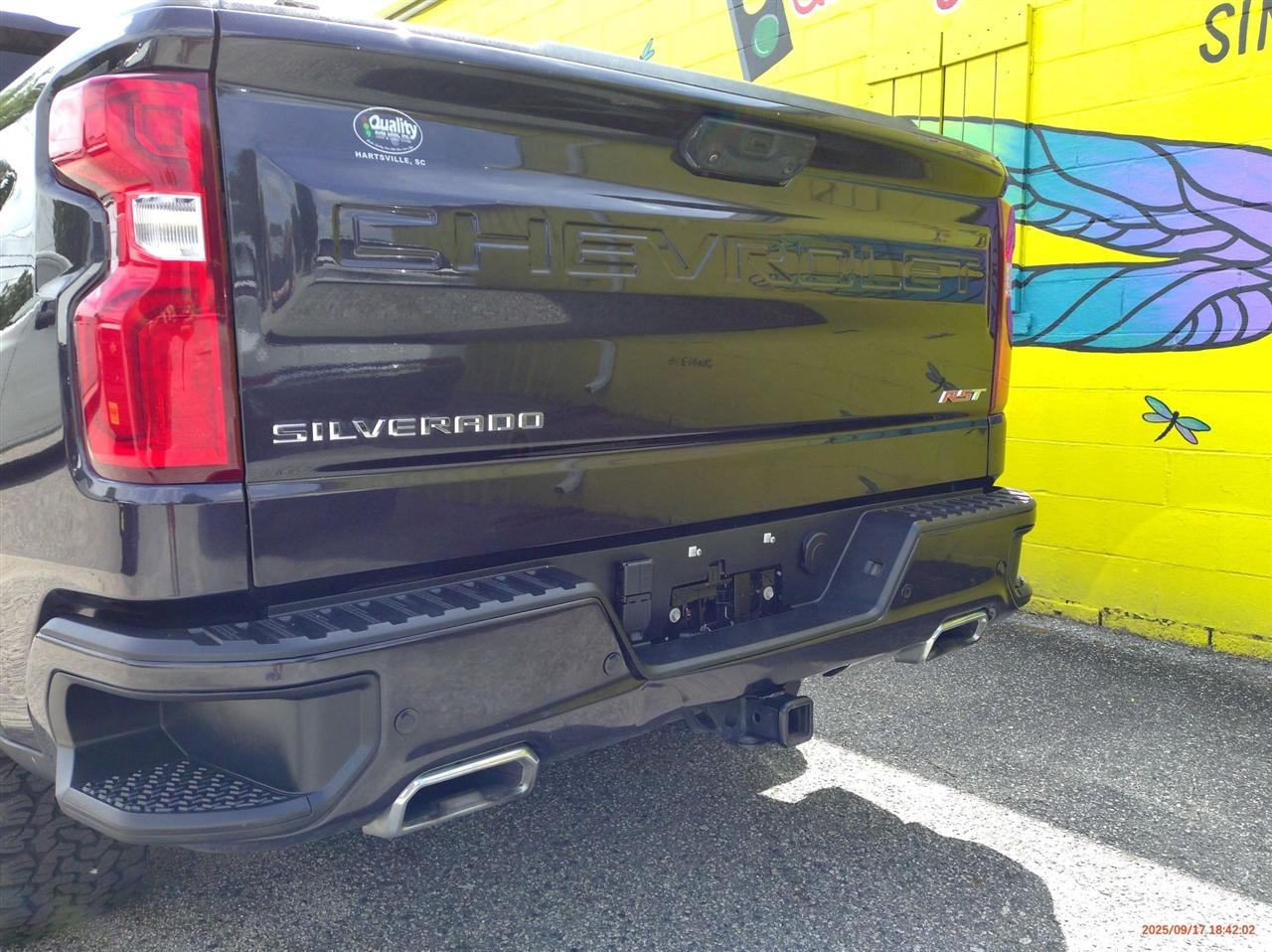 Chevrolet Silverado 1500 4WD Crew Cab 147" RST 2022