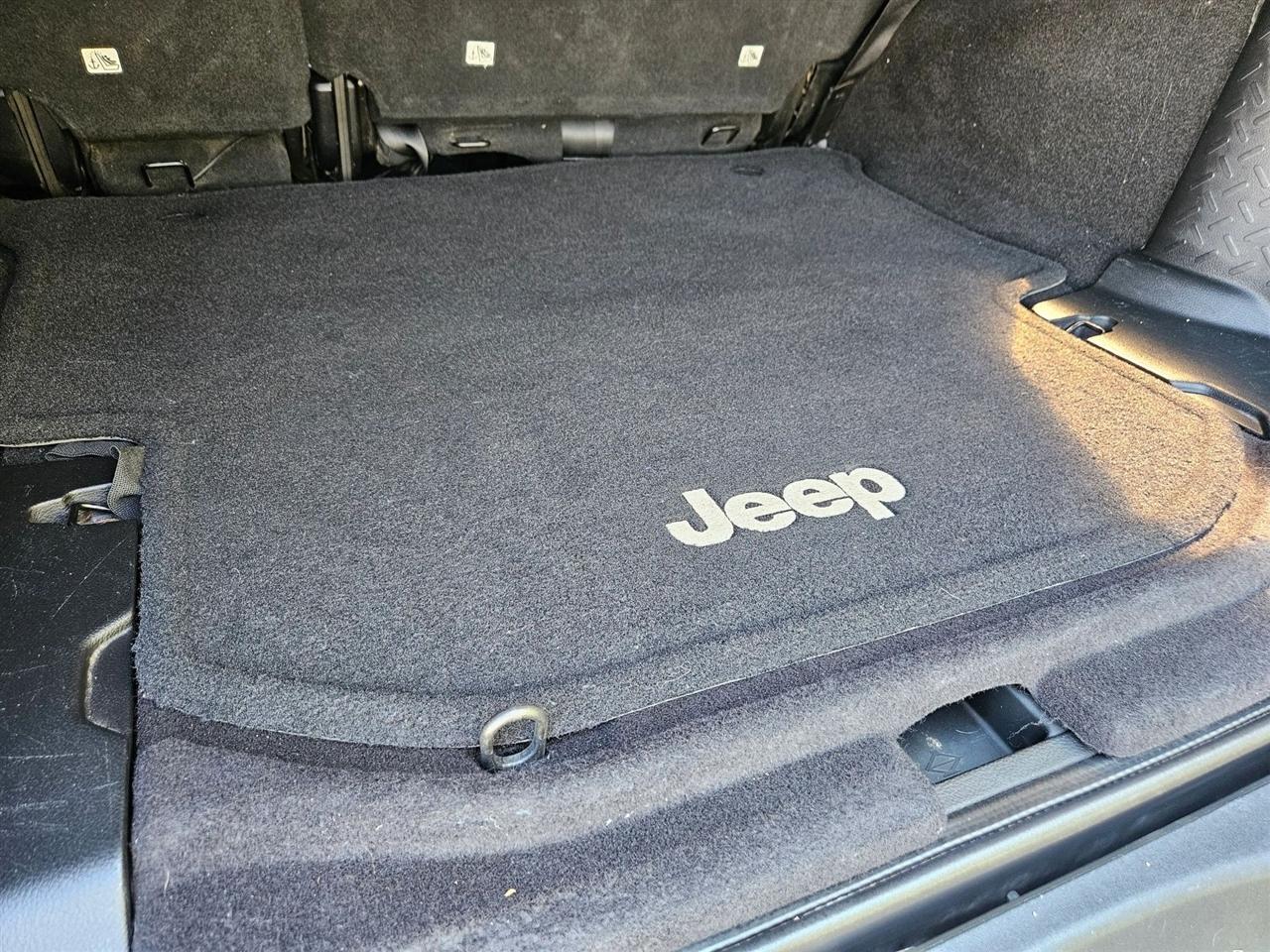 Jeep Wrangler Unlimited 4WD 4dr Sport 2016