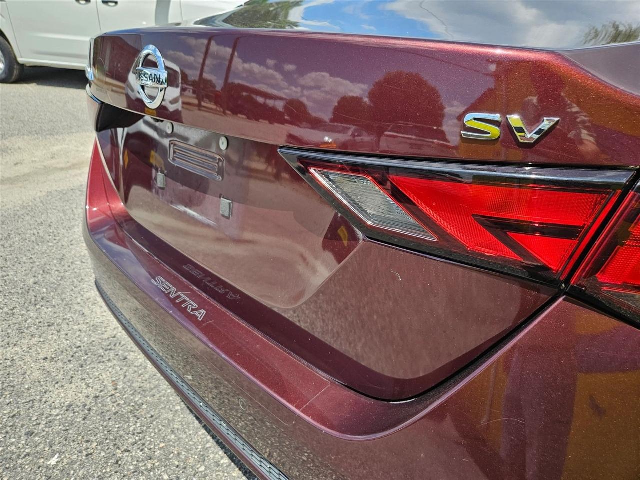 Nissan Sentra SV CVT 2021