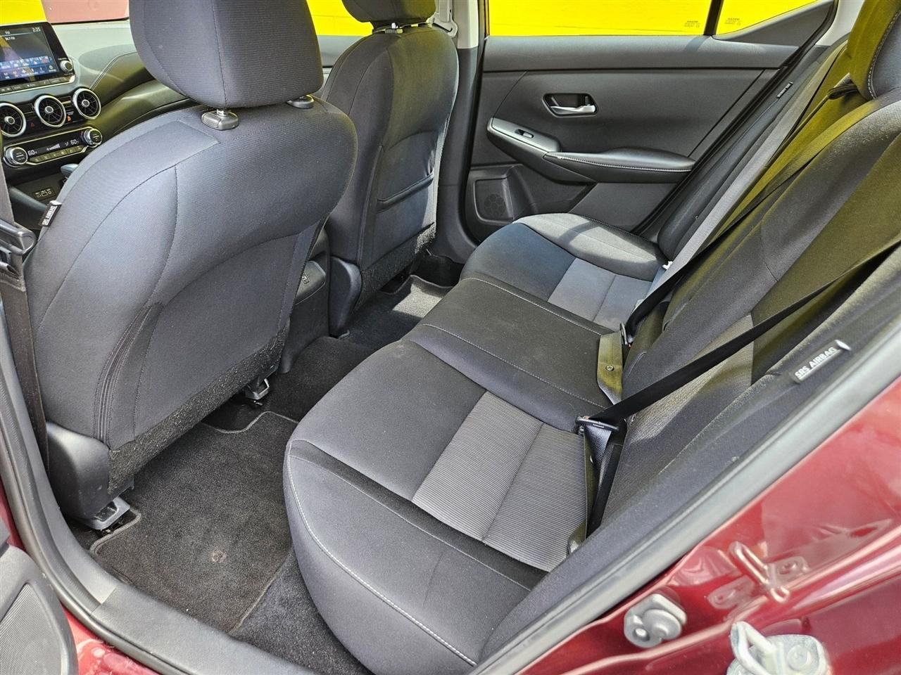 Nissan Sentra SV CVT 2021