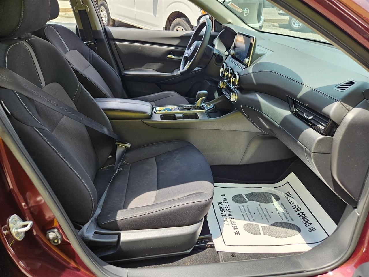 Nissan Sentra SV CVT 2021