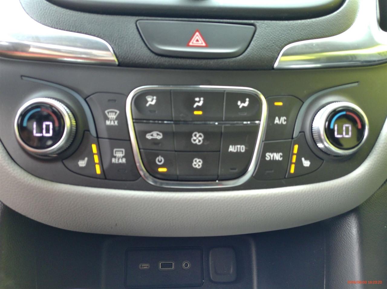 Chevrolet Equinox FWD 4dr LT w/1LT 2021