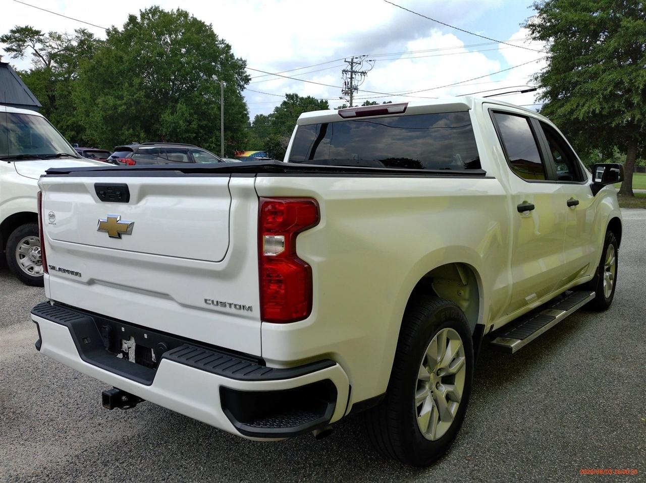 Chevrolet Silverado 1500 2WD Crew Cab 147" Custom 2022
