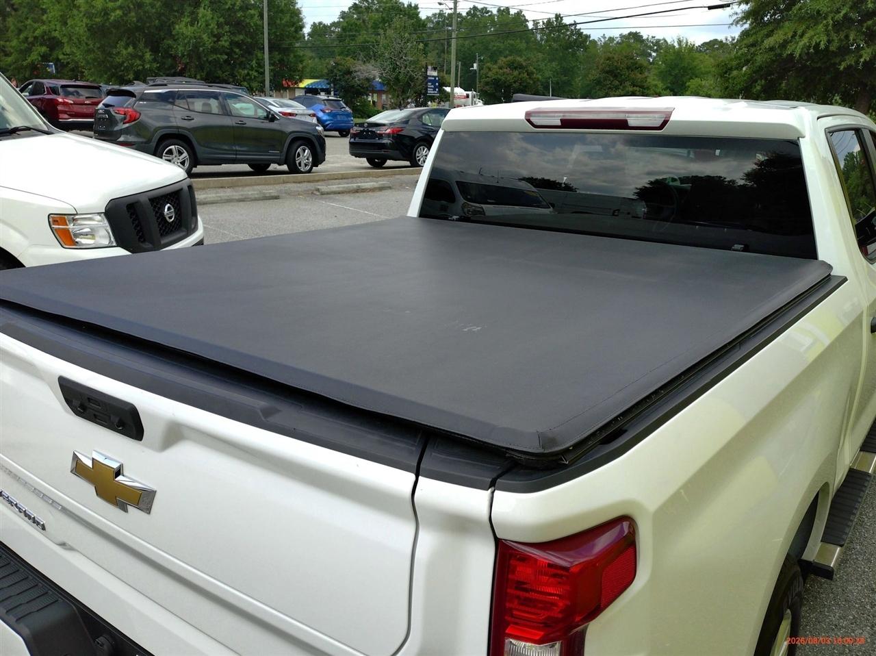 Chevrolet Silverado 1500 2WD Crew Cab 147" Custom 2022