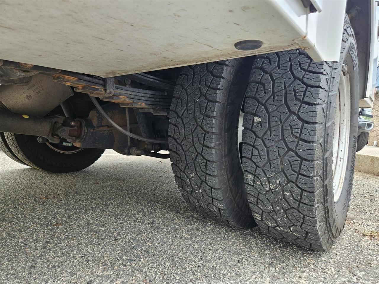 RAM 3500 Chassis Cab Tradesman 2WD Reg Cab 60" CA 143.5" WB 2018