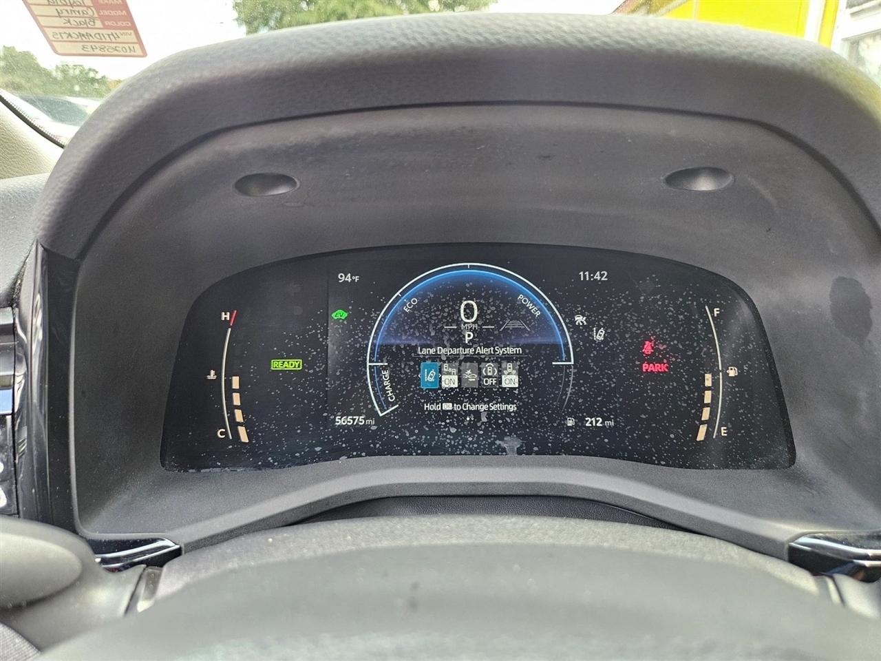 Toyota Camry XLE (Natl) 2025