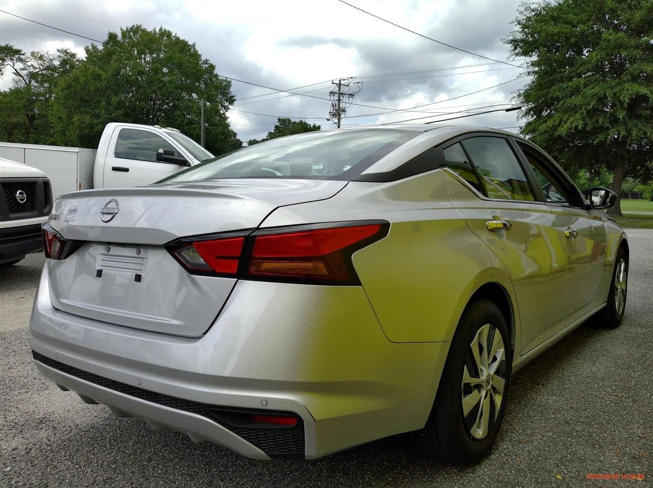 Nissan Altima 2.5 S Sedan 2024