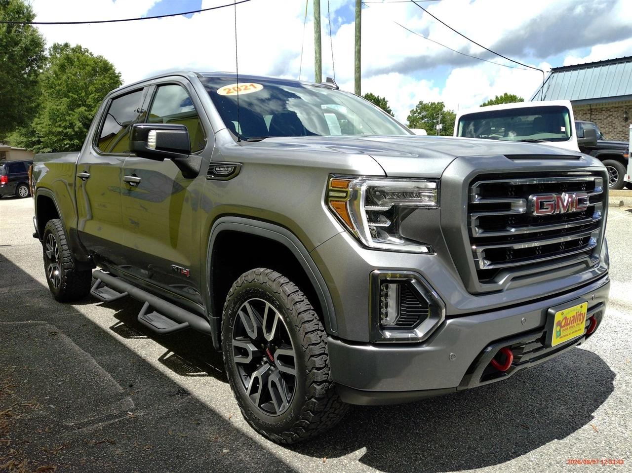 GMC Sierra 1500 4WD Crew Cab 147" AT4 2021