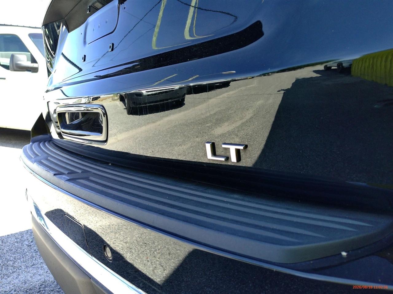 Chevrolet Tahoe 4WD 4dr LT 2025