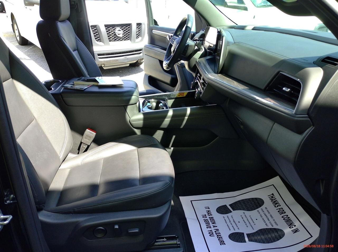 Chevrolet Tahoe 4WD 4dr LT 2025