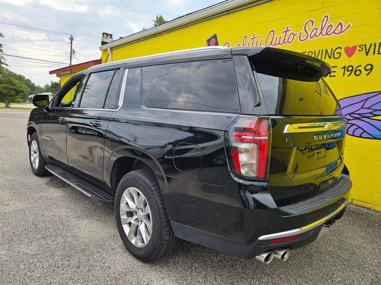 Chevrolet Suburban 4WD 4dr Premier 2023