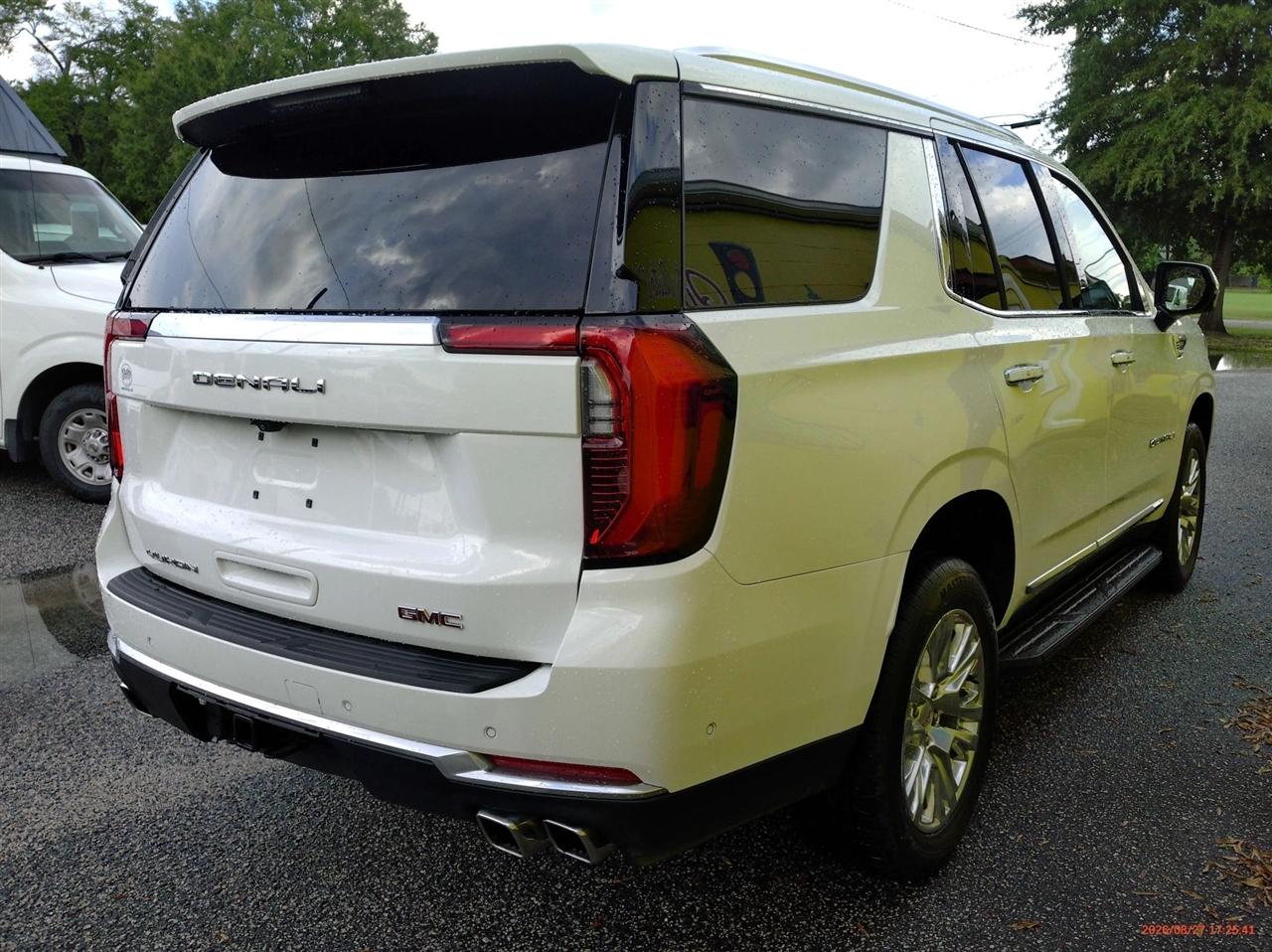 GMC Yukon 4WD 4dr Denali 2025