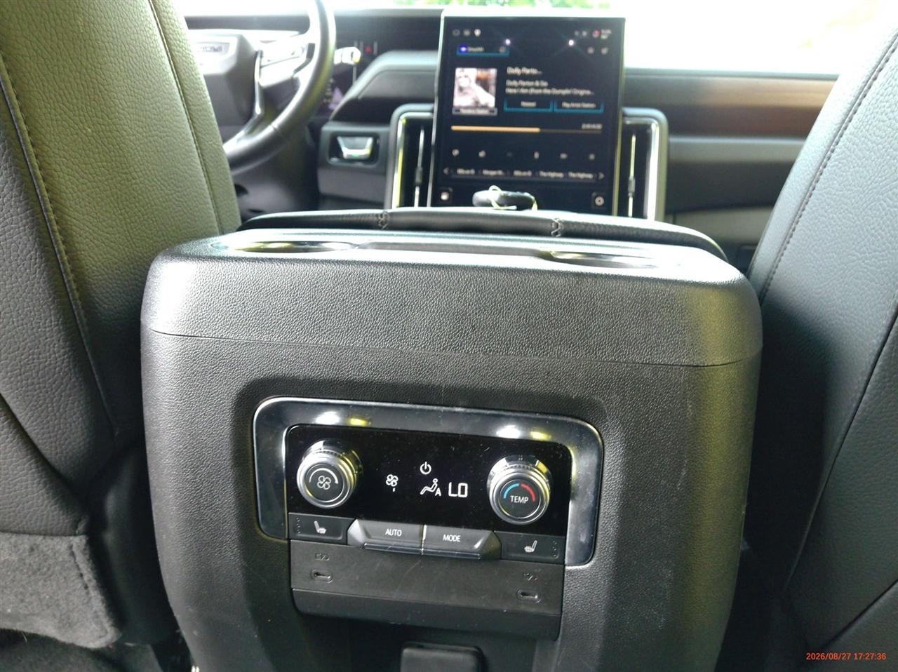 GMC Yukon 4WD 4dr Denali 2025