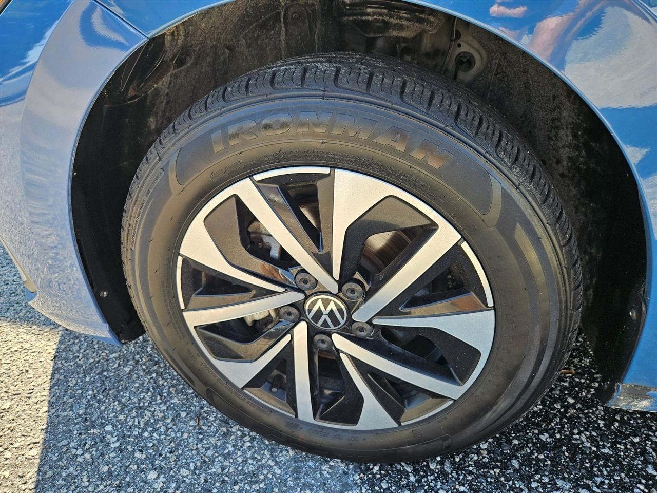Volkswagen Jetta S Auto 2025