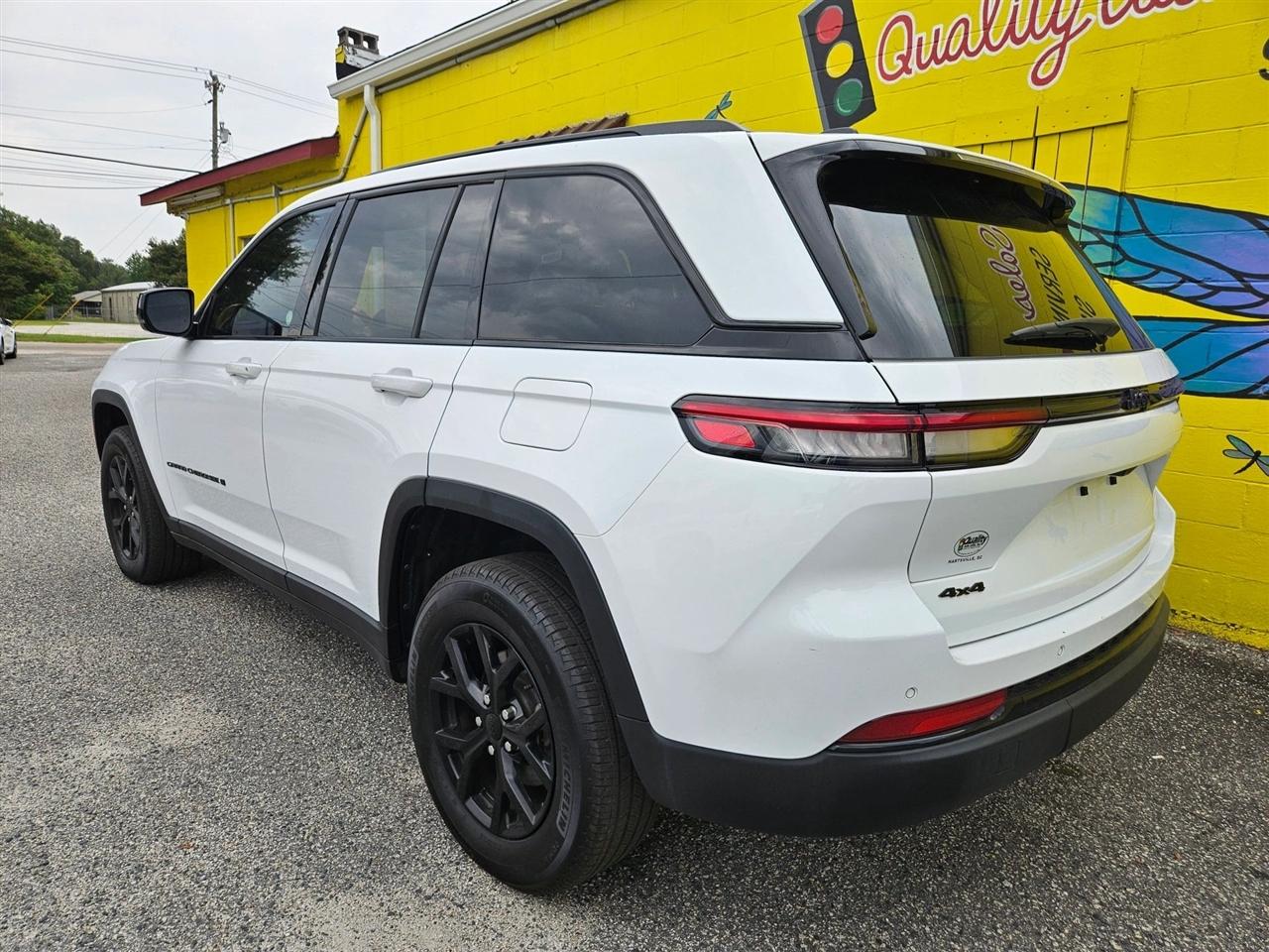 Jeep Grand Cherokee Altitude 4x4 2025