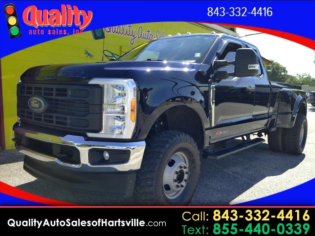 Ford Super Duty F-350 DRW LARIAT 4WD SuperCab 8' Box 2023