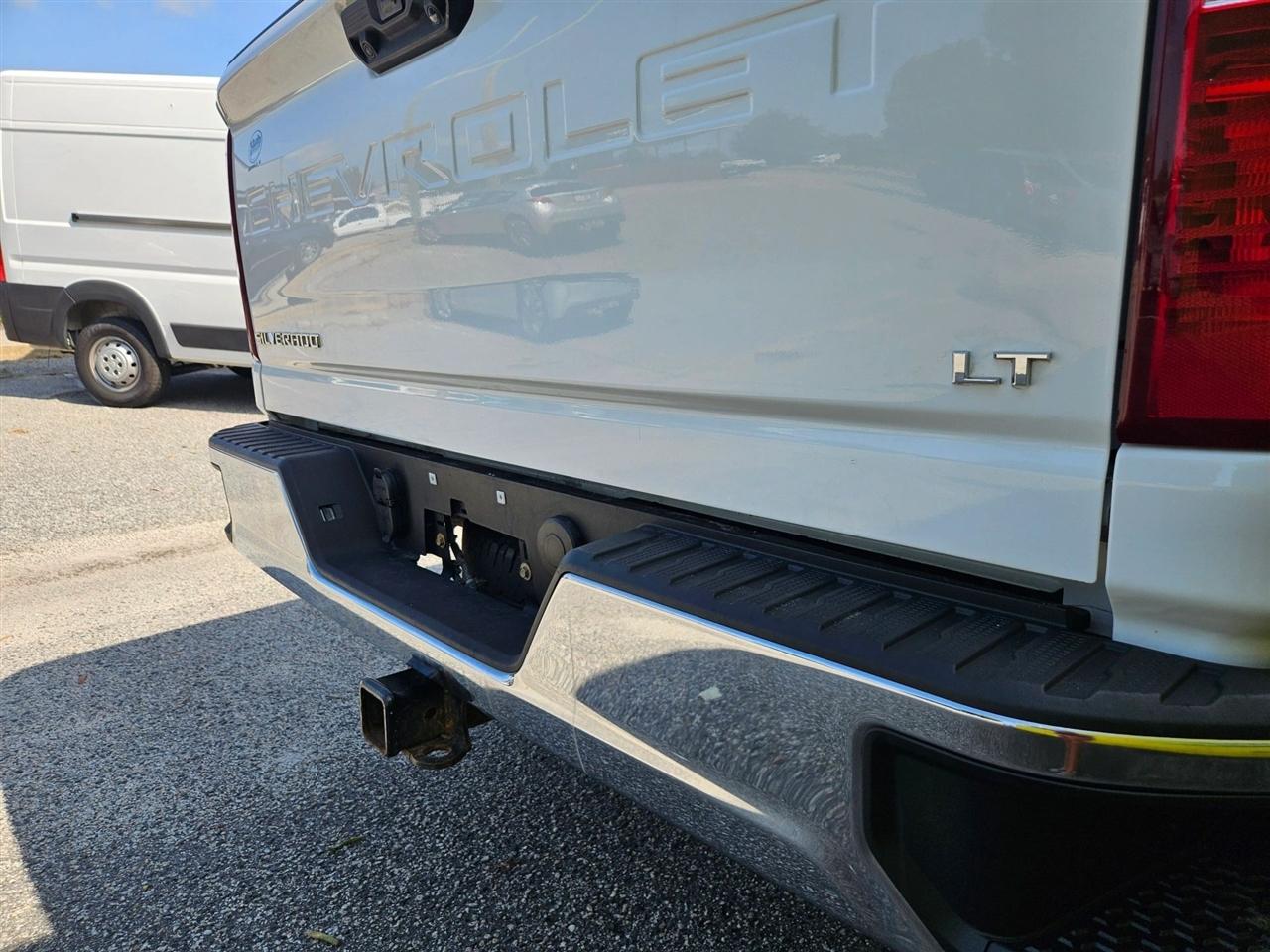 Chevrolet Silverado 3500HD 4WD Crew Cab 159" LT 2023