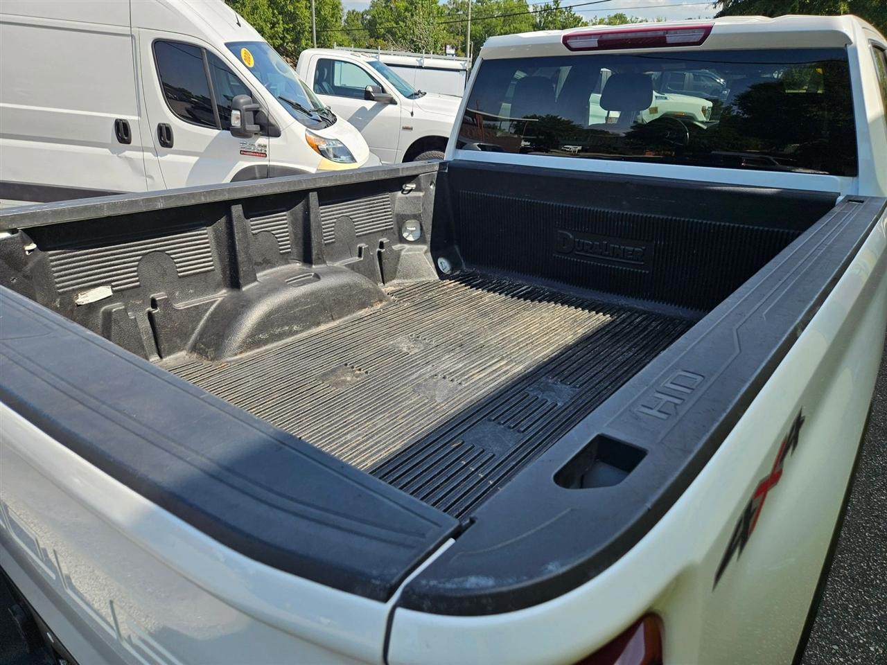 Chevrolet Silverado 3500HD 4WD Crew Cab 159" LT 2023