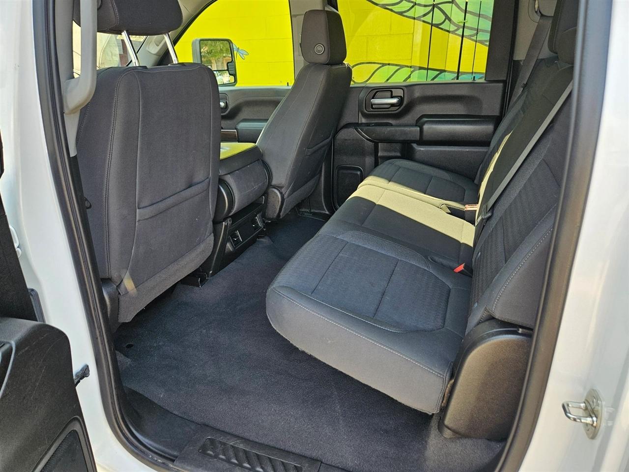 Chevrolet Silverado 3500HD 4WD Crew Cab 159" LT 2023