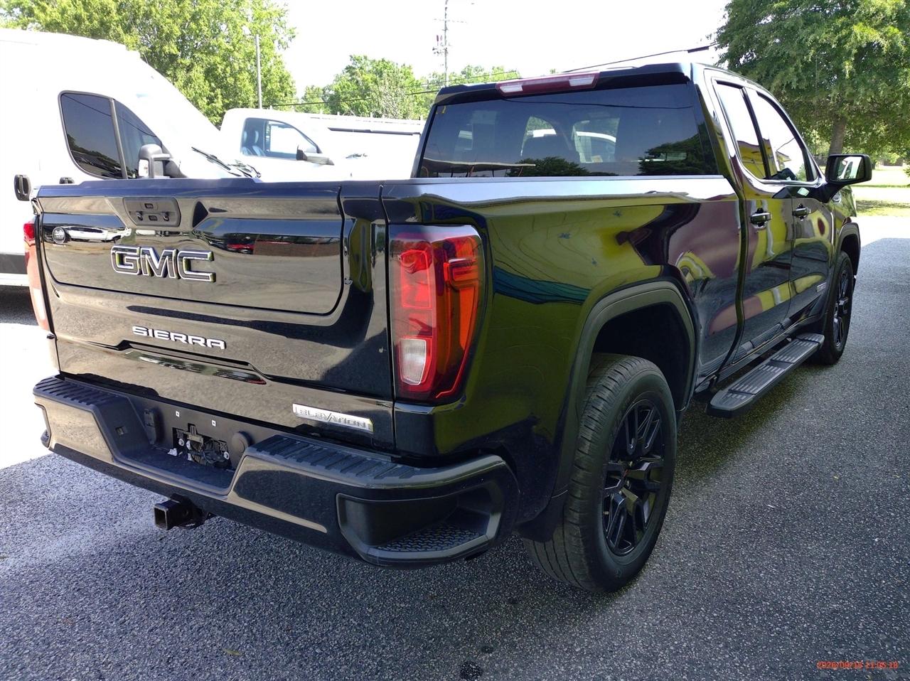 GMC Sierra 1500 Limited 2WD Double Cab 147" Elevation 2022