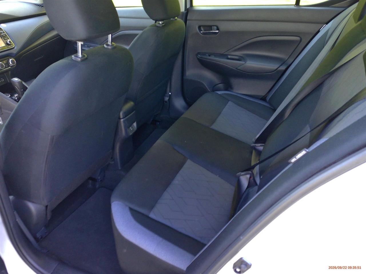 Nissan Versa SV CVT 2025