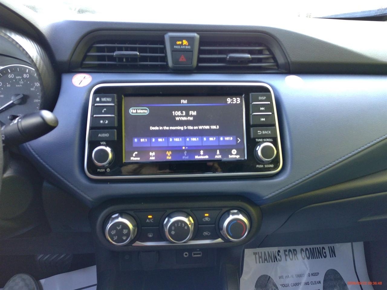 Nissan Versa SV CVT 2025