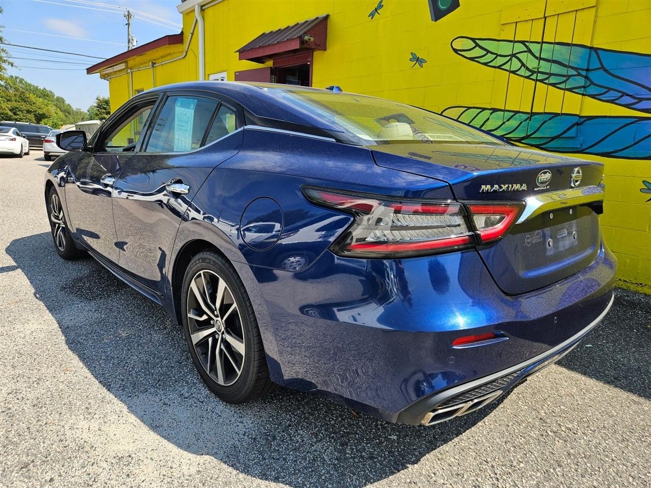 Nissan Maxima SV 3.5L 2021