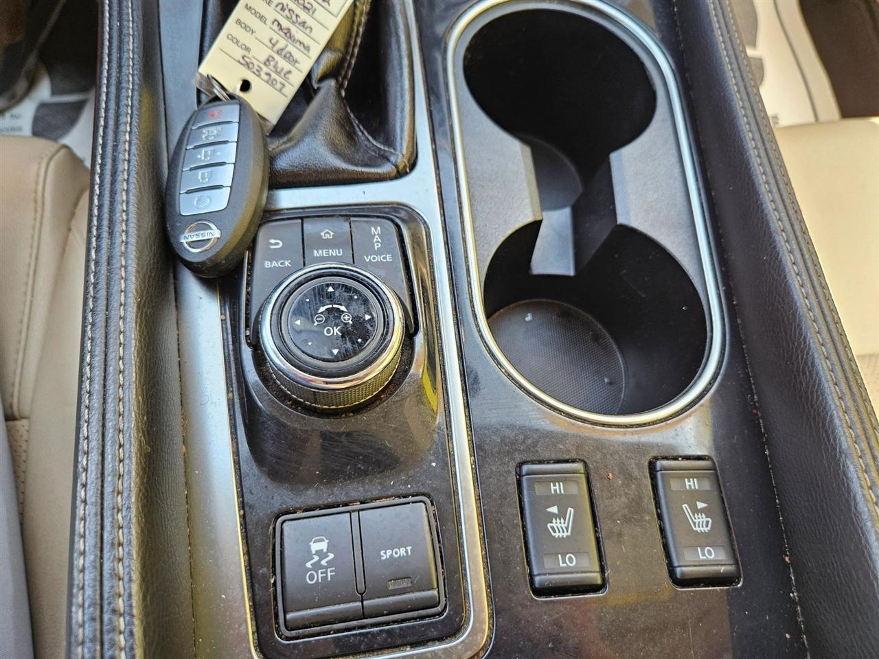 Nissan Maxima SV 3.5L 2021