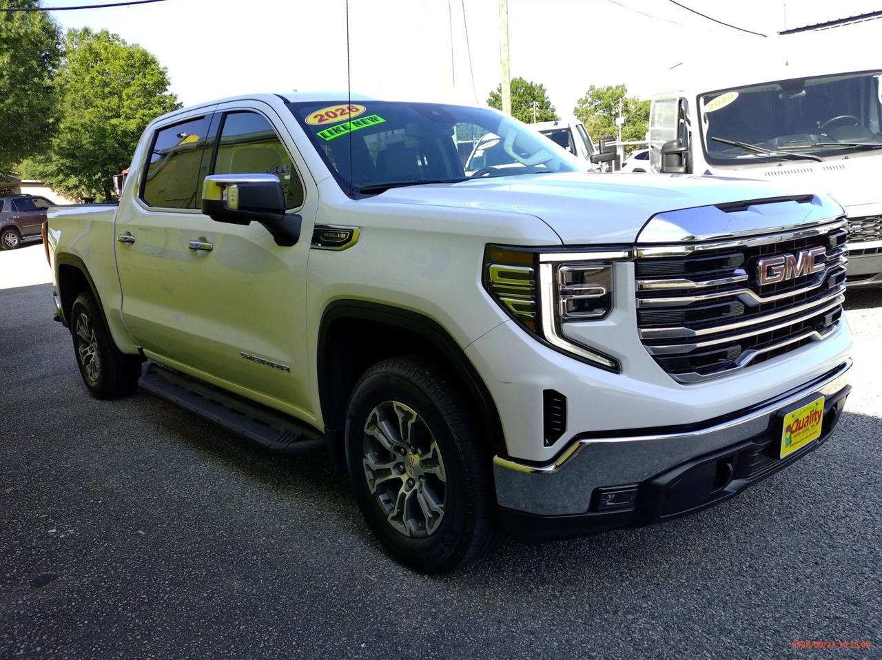GMC Sierra 1500 2WD Crew Cab 147" SLT 2026