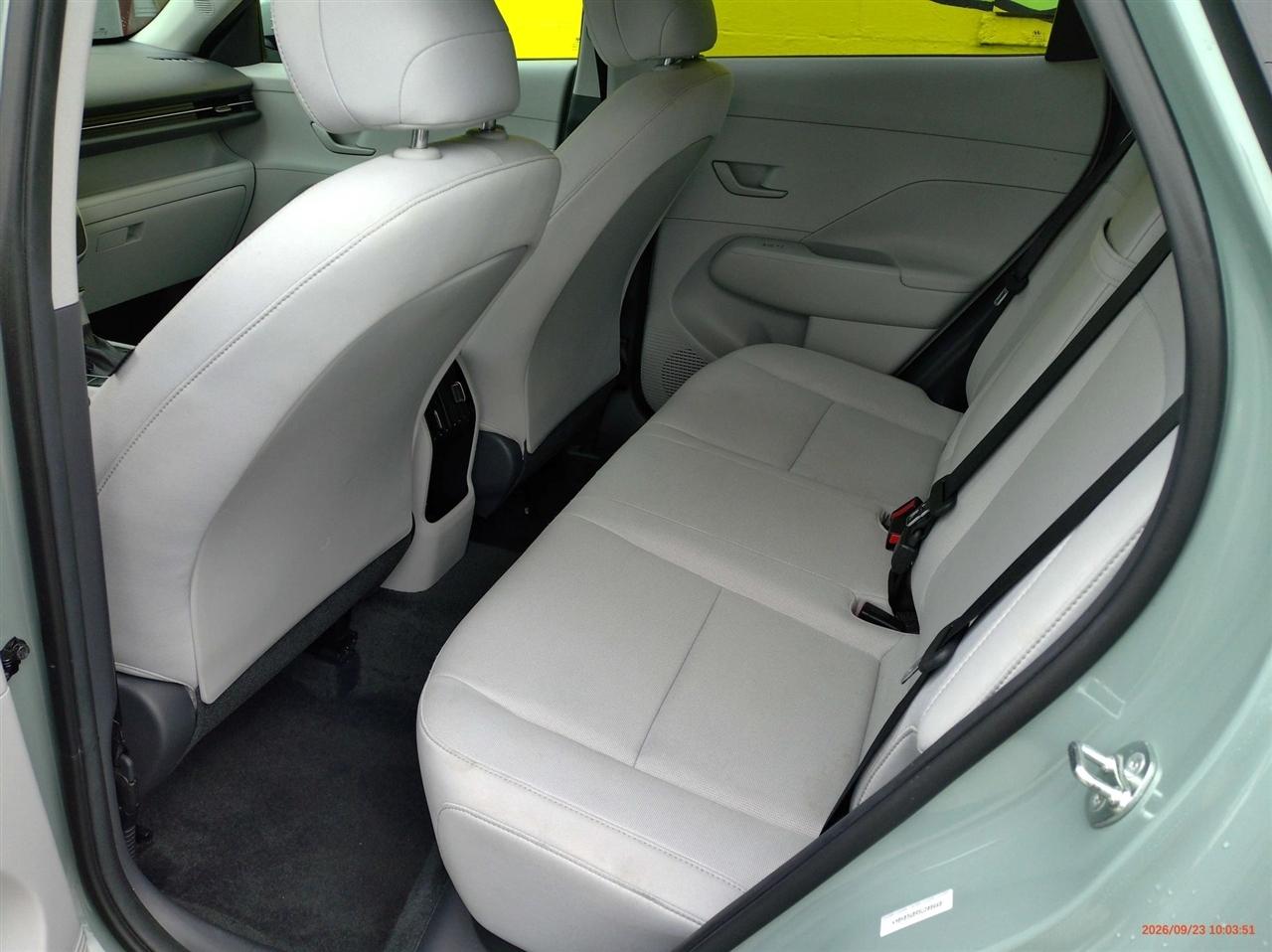 Hyundai Kona SEL FWD 2025
